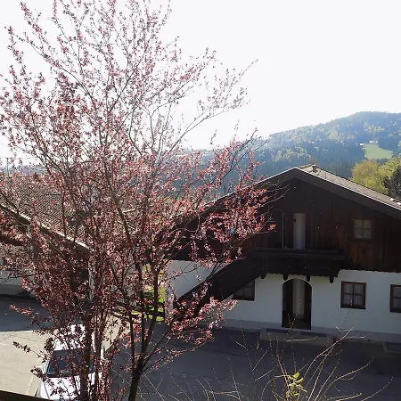 Apartment Blick